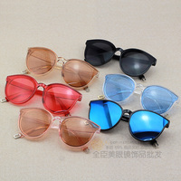 Cute Summer Sunglasses - Thumbnail 2