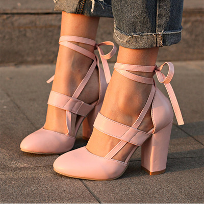 Stylish chunky heel lace up pumps in pink - Thumbnail 4