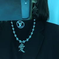 "LOVE" NECKLACE - Thumbnail 4