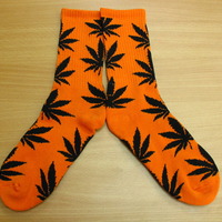 Harajuku Weed Marijuana Crew Socks Orange/Black Color - Thumbnail 1