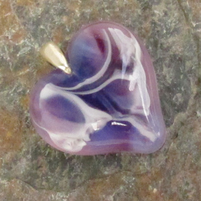 Lunar purple glass heart pendant - Thumbnail 2