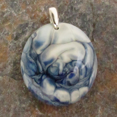 Arctic fog glass pendant medium - Thumbnail 4