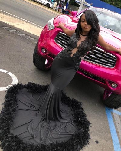 Black Mermaid Prom Dresses Crew Neck Feathers Lace Appliques African Girl Black Girl Evening Formal Gowns