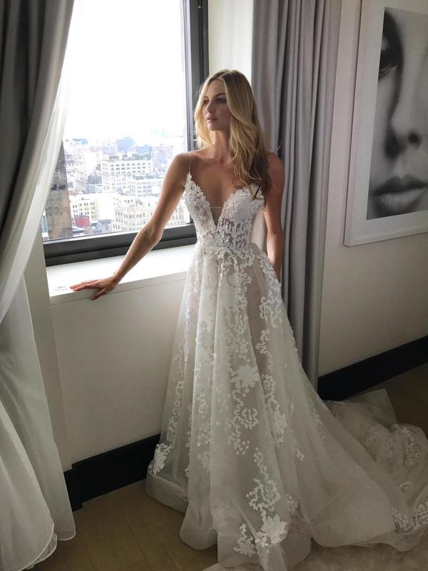 Gorgeous Straps A-line White Long Wedding Dress with Train