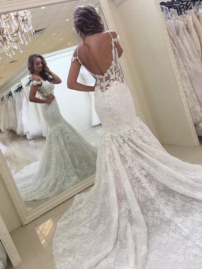 Elegant Straps White Lace Mermaid Long Wedding Dress