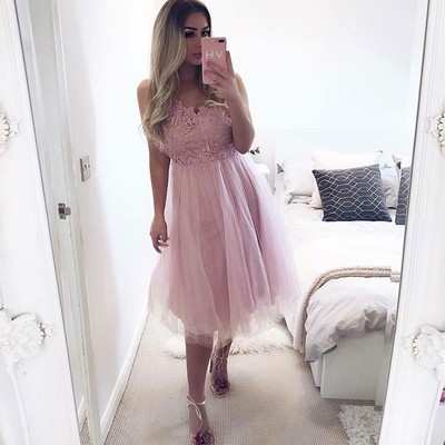 A-Line Spaghetti Straps Knee-Length Pink Homecoming Bridesmaid Dress with Lace