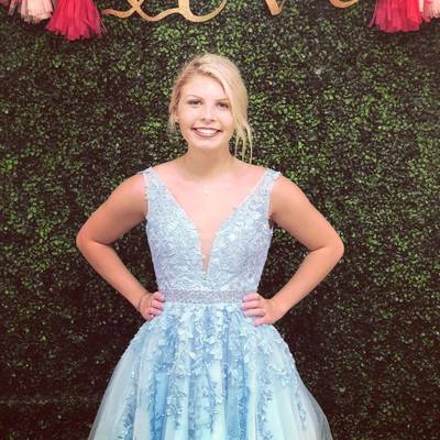 Cute blue v neck sleeveless tulle homecoming dress with appliques