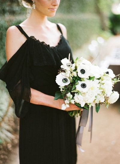 Simple Black Wedding Dresses Spaghetti Straps A Line Chiffon Lace Bridal Gowns