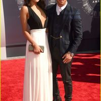 Inspired by Olivia Culpo Simple Celebrity Dresses White and Black A Line Chiffon Prom Dresses Evening Formal Gowns - Thumbnail 1