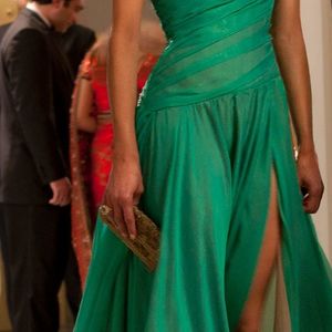 green emerald velvet dress One shoulder Green Paula Patton Dress Prom Dress in Mission Impossible –  Hoprom main image 1