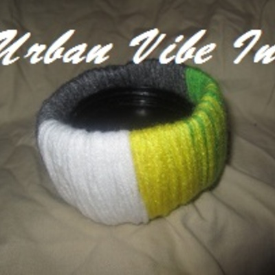 Urban secret crochet bangle (dream green)