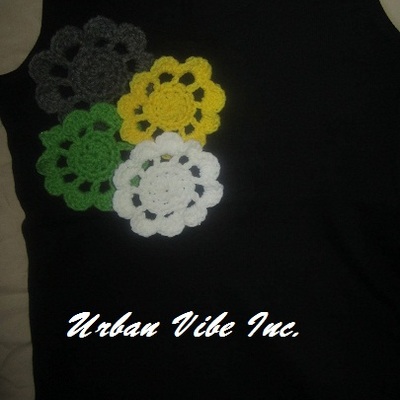 Embellished crochet tank top with flowers