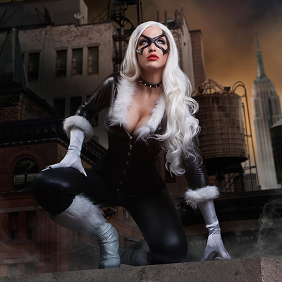 Cat on rooftop - Thumbnail 4