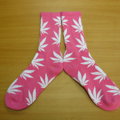 Harajuku weed marijuana crew socks pink/white color