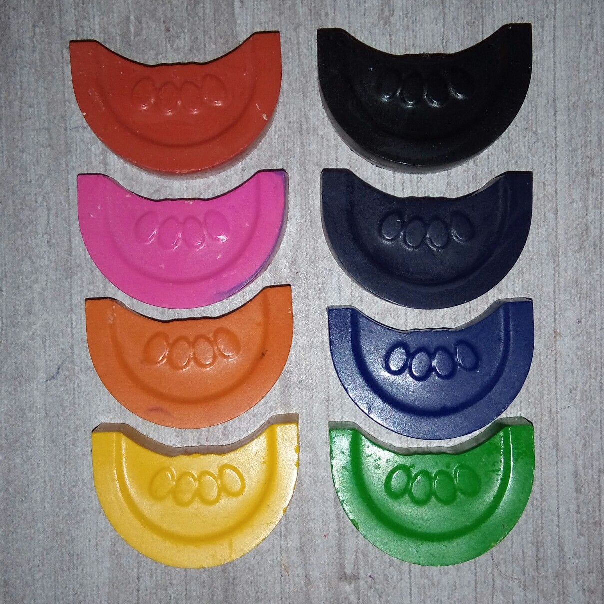 Image of 20 Watermelon Crayons 