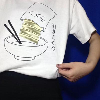 Harajuku japanese letter ramen noodles print t-shirt - Thumbnail 3
