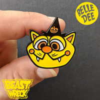 KOOKY KAT Enamel Pin - Thumbnail 1