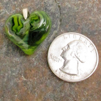 Rainforest Green Glass Heart Pendant - Thumbnail 1