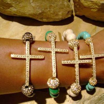 Modesty bracelets