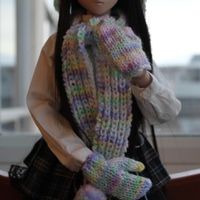 Full Set - Hat, Scarf and Mitts - Thumbnail 1