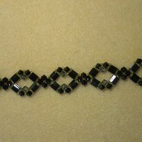 Black Diamond Shape Woven Crystal Bracelet - Thumbnail 4