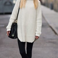 Loose High-Necked Knit Sweater - Thumbnail 1
