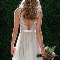 A-line V-neck Vintage Lace Top Tulle Skirt Beach Wedding Dresses - Thumbnail 1