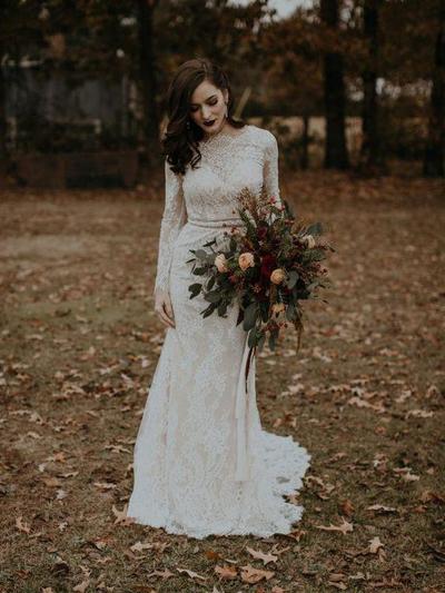 Long Sleeve Vintage Wedding Dresses Backless Rustic Lace Wedding Dresses 