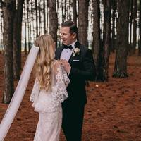 Stunning Mermaid Wedding Dresses with Delicate Lace Wedding Gowns with Shawl Bridal Dress  - Thumbnail 1