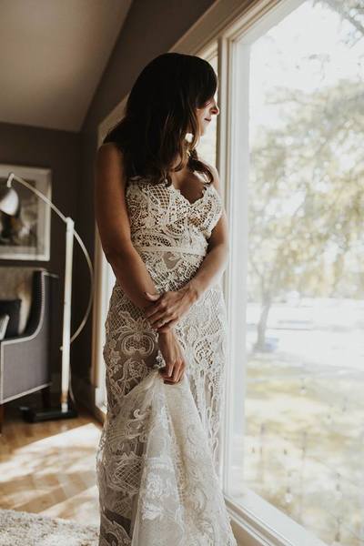 Gorgeous Mermaid Wedding Dresses Spaghetti Straps Champagne Lining Bridal Gowns