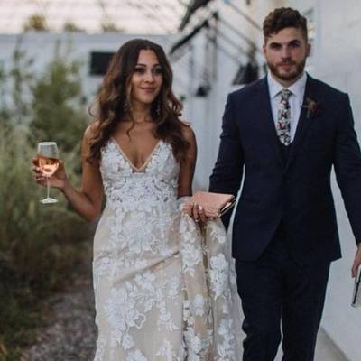 Stunning mermaid wedding dresses with delicate lace wedding gowns with champagne lining bridal dress 