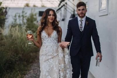 Stunning Mermaid Wedding Dresses with Delicate Lace Wedding Gowns with Champagne Lining Bridal Dress 