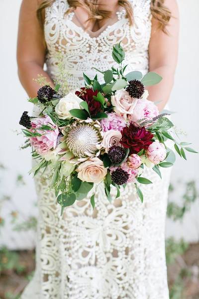 Gorgeous Mermaid Wedding Dresses Sexy Deep V Neck Champagne Lining Bridal Gowns