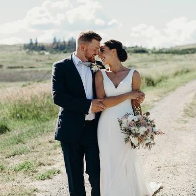 Simple mermaid wedding dresses sexy deep v neck wedding gowns backless bridal gowns