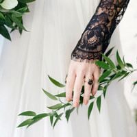 Black and Ivory A Line Chiffon Wedding Dresses Sheer Long Sleeve Delicate Lace Bridal Gowns - Thumbnail 4
