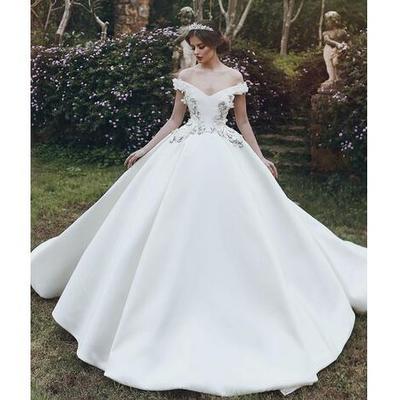 Pure white off shoulder a line wedding dresses 2019 sexy backless arabic dubai style appliqued long bridal gowns robe de soriee