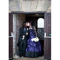 Victorian Gothic Plus Size Long Sleeve Wedding Dresses Sexy Purple and Black Ruffles Satin Corset Strapless Lace Bridal Gowns Plus Size - Thumbnail 2