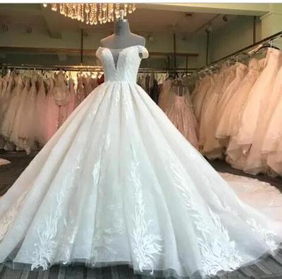Hight Quality A Line Wedding Dresses Scoop Off The Shoulder Applique Cathedral Train Tulle Lace Dresses Lace Up Wedding Gowns