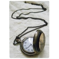 (New with tags) Pocket Watch Necklace