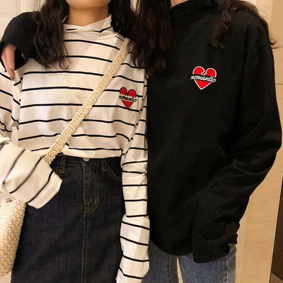 Nomantic Heart Embroidered High Neck T-shirt