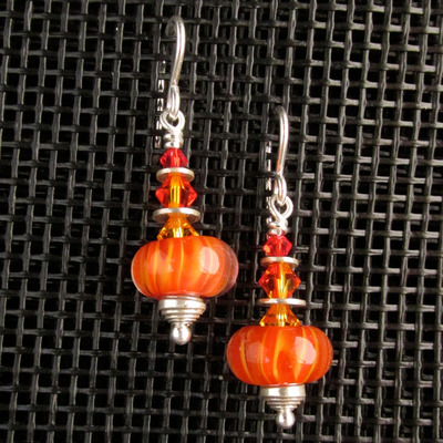 Lava plume glass earrings - Thumbnail 4