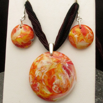 Lava glass pendant earring set - Thumbnail 5