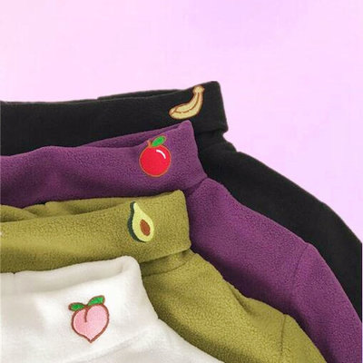 Peach fruits embroidery turtleneck fleece t-shirt