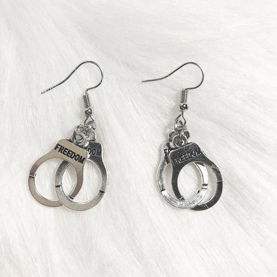 Free Shipping-HANDCUFF EARRINGS