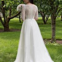 Romantic Country Wedding Dresses Tulle A Line Lace Tops Half Sleeves Floor Length Buttons Back New Arrival Bridal Gowns robe de mariee - Thumbnail 1