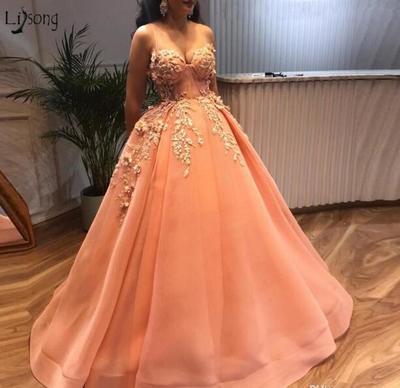 Peach Prom Dresses With Delicate Appliques 3D Flower Beaded Prom Gowns Sweetheart Plus Size Lace Up Ball Gown