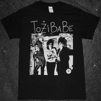Tozibabe - 'Back Cover' T-Shirt