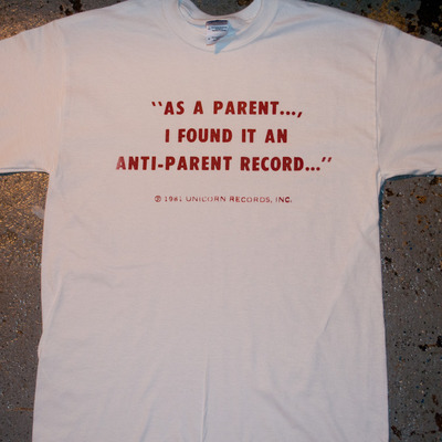 'anti parent record' t-shirt