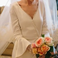 Simple Beach Wedding Dresses Boho Bridal Gowns Sexy Deep V Neck Long Sleeve Covered Button Lace Accents Wedding Dresses Robes De Mariée - Thumbnail 1