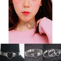 Clear Transparent Heart Design Choker Necklace - Thumbnail 1